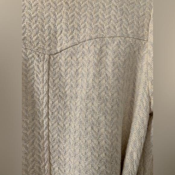 Women’s Cream Daytrip Coat - Picture 4 of 4